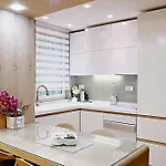 Center Accross Bbi Shopping Mall Apartman *