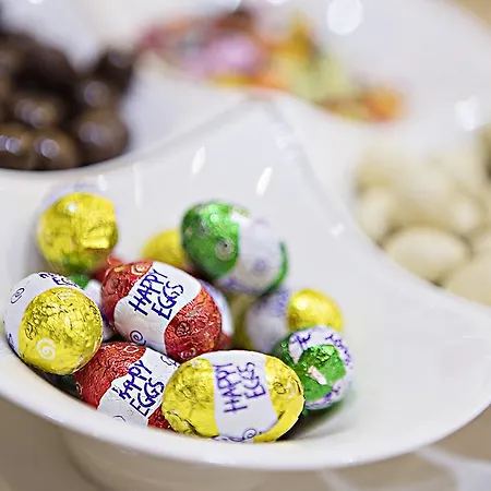 Center Accross Bbi Shopping Mall *